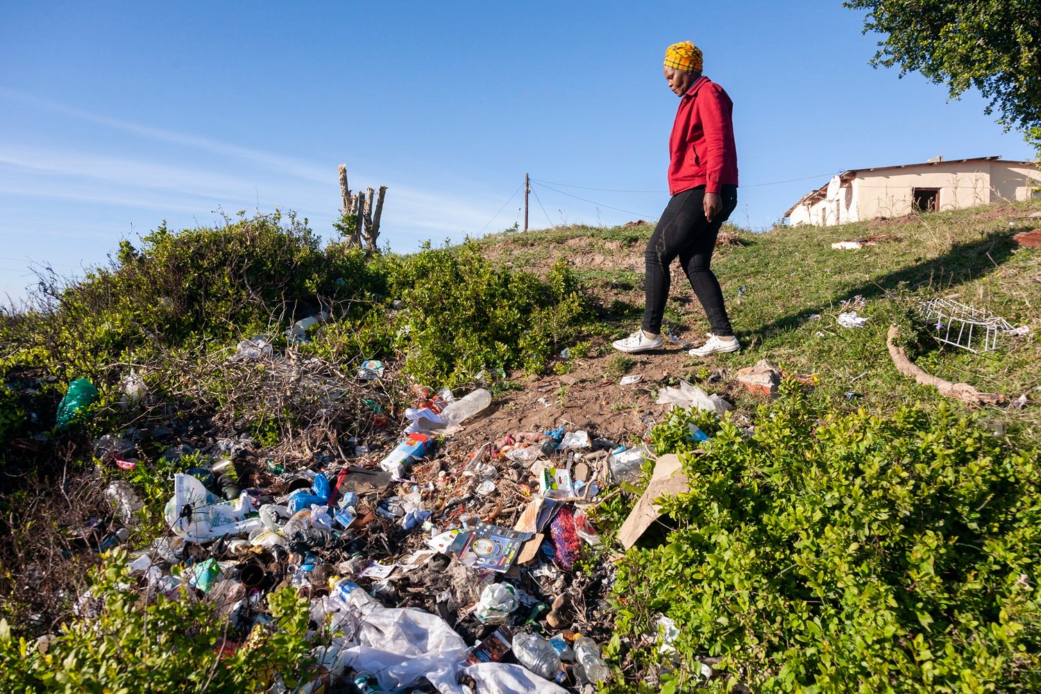 Zukiswa rubbish ©PippaHetherington_5156